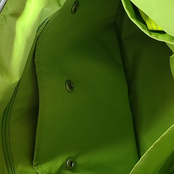 Lassig Neckline Multi Pocket Modern Design Diaper Bag - Picture 4 of 10